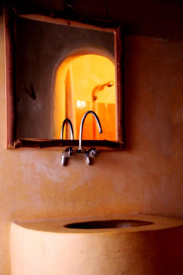 Auberge Migusta Скура Екстериор снимка